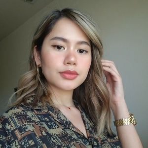 Meet your Posher, Genevieve